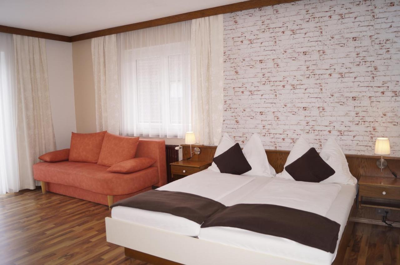 Pension Dobernig - Contactless Check In/Stay Klagenfurt am Woerthersee Eksteriør bilde